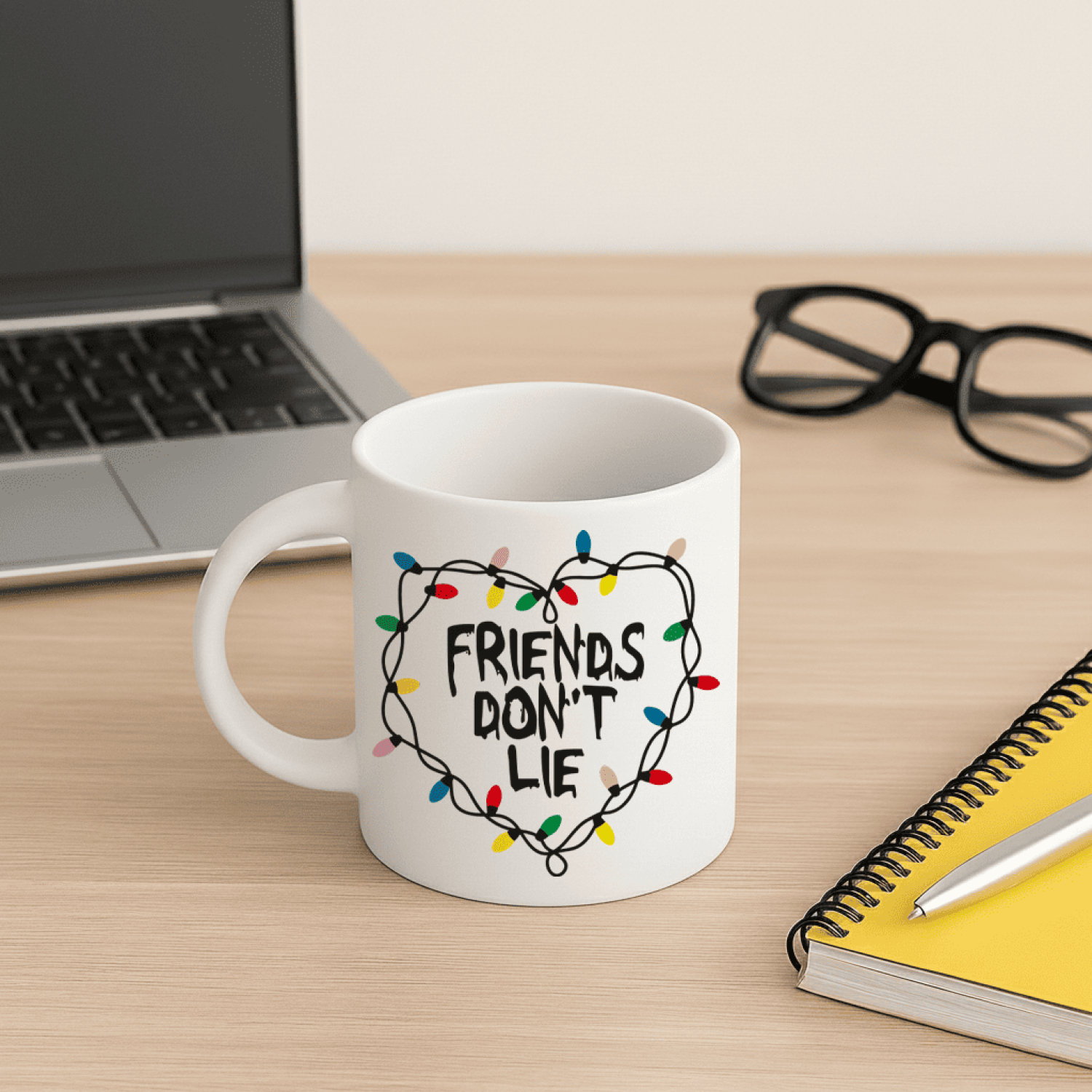 Кружка Friends Don't Lie