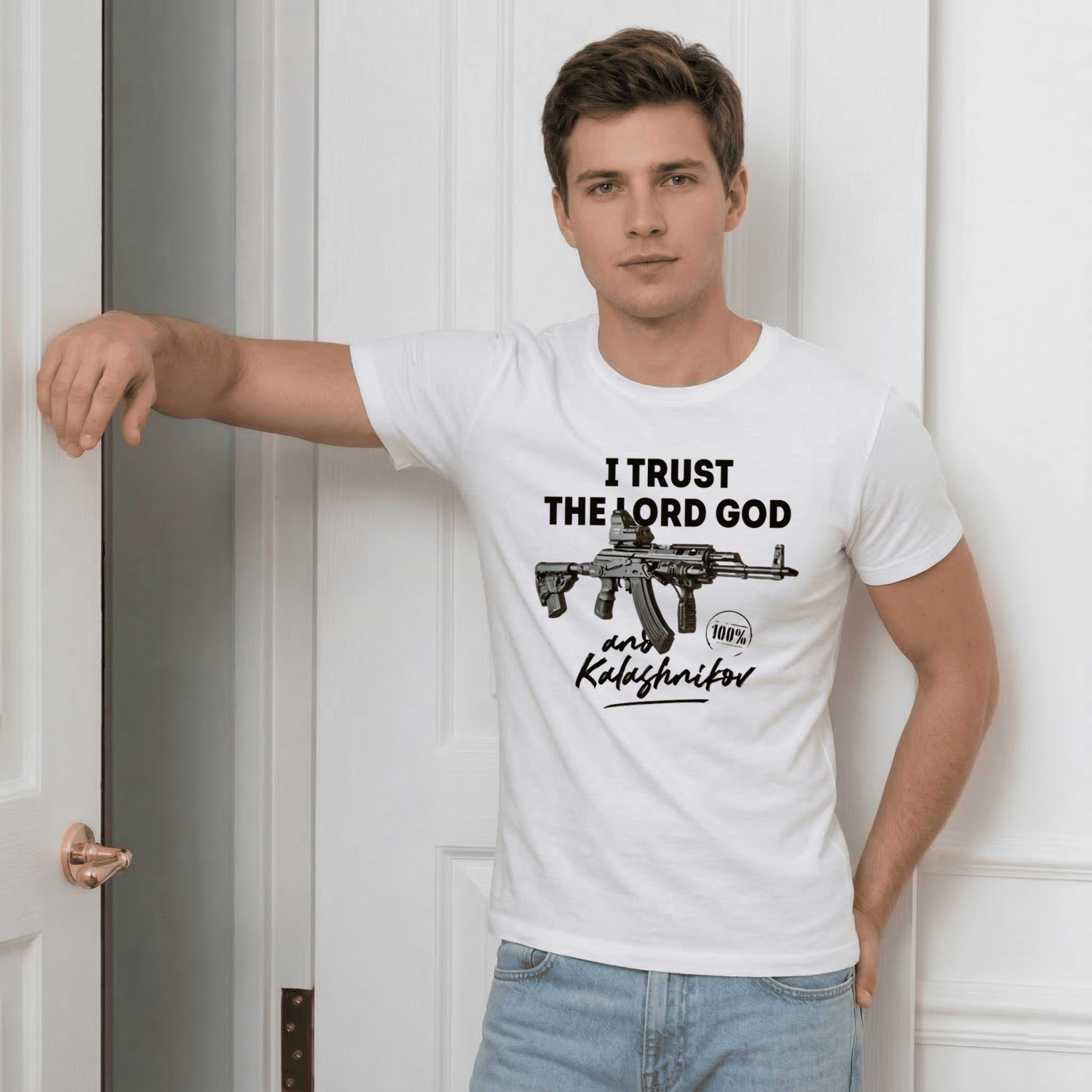 Футболка I trust the lord God and Kalashnikov