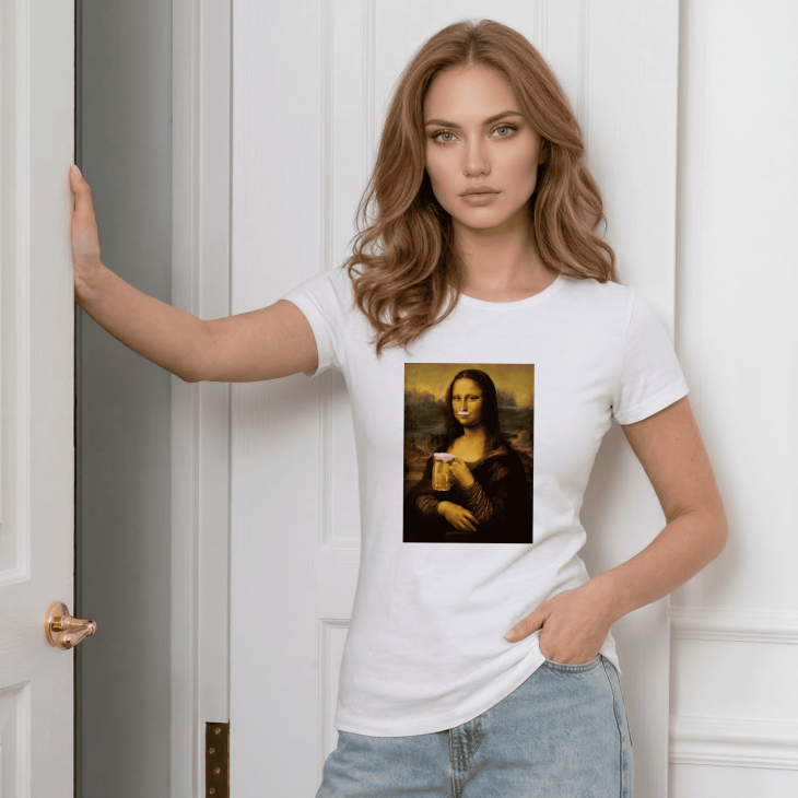 Футболка Mona Lisa with beer