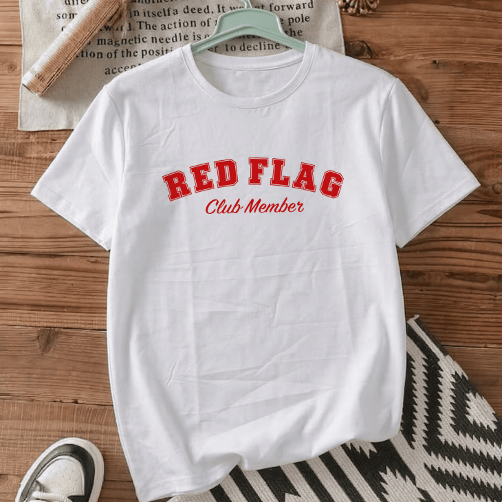 Футболка оверсайз з принтом «Red flag»